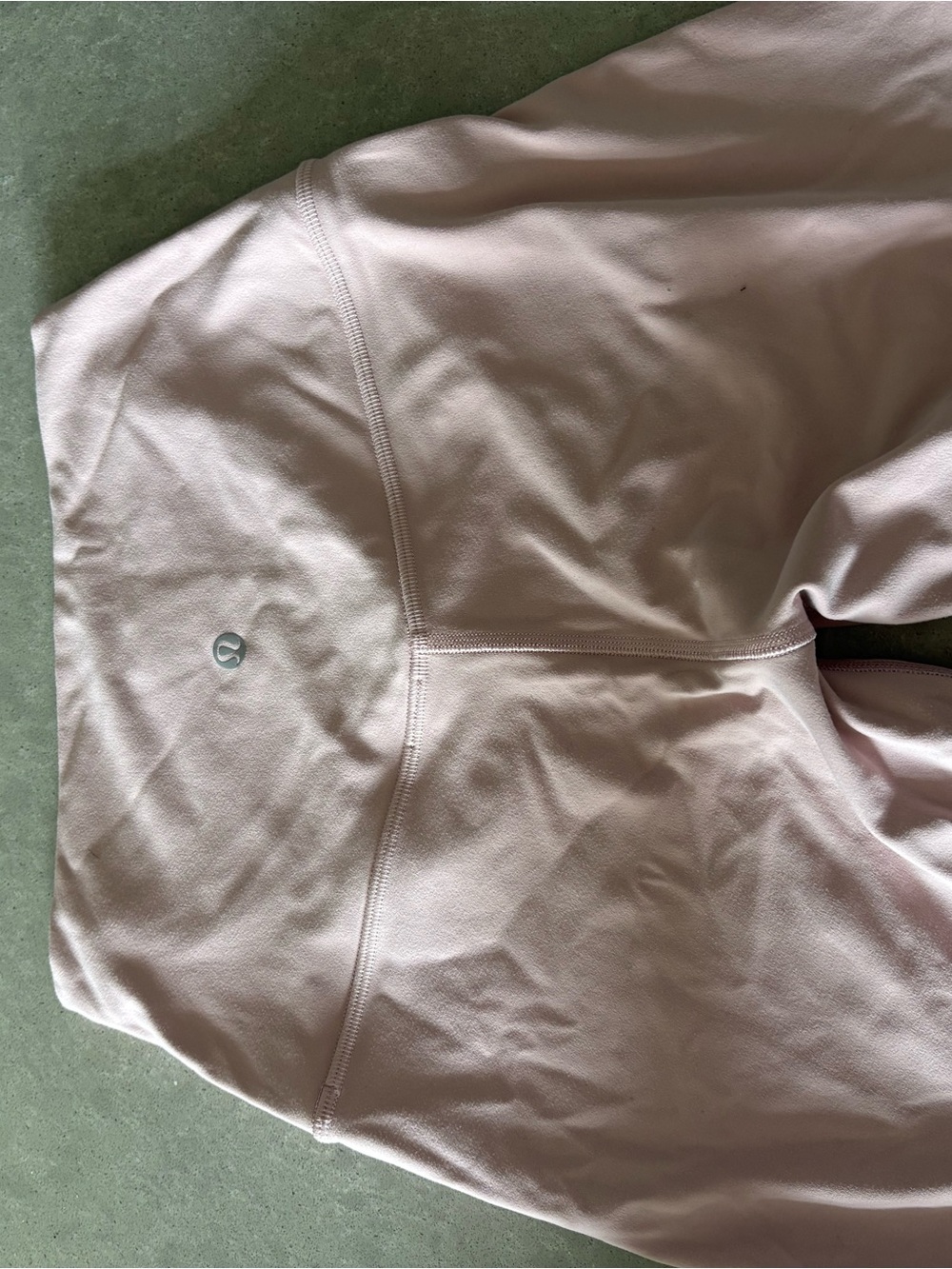 Lululemon Light Pink 6inch  biker shorts